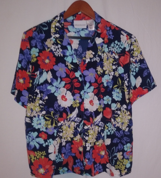 Alfred Dunner Tops - Alfred Dunner 18 Red White Blue Butterfly Travel Top Plus